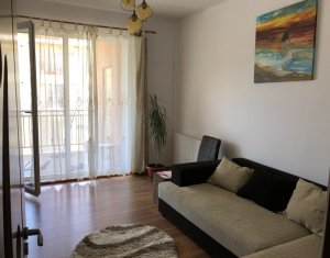 Lakás 2 szobák eladó on Floresti