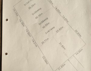 , 3370m2 on Chinteni