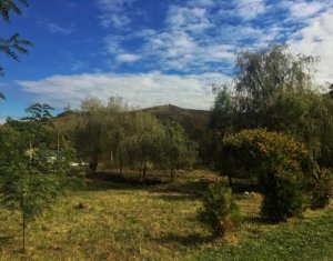 Telek eladó on Gadalin