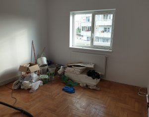 Lakás 3 szobák eladó on Cluj-napoca, Zóna Plopilor