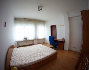 Lakás 3 szobák kiadó on Cluj-napoca, Zóna Centru