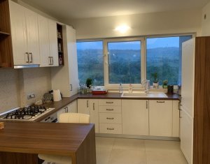 Lakás 4 szobák kiadó on Cluj-napoca, Zóna Borhanci