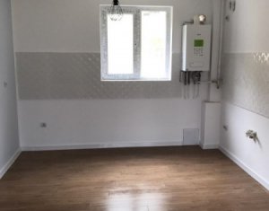 Lakás 3 szobák eladó on Floresti