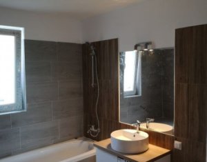 Lakás 3 szobák eladó on Floresti