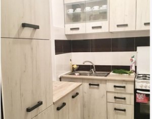 Lakás 4 szobák eladó on Floresti