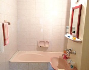 Lakás 3 szobák eladó on Cluj-napoca, Zóna Manastur