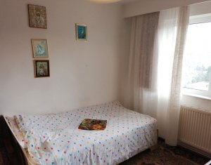 Lakás 3 szobák eladó on Cluj-napoca, Zóna Manastur