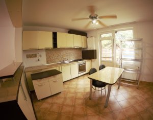 Ház 4 szobák kiadó on Cluj-napoca, Zóna Iris