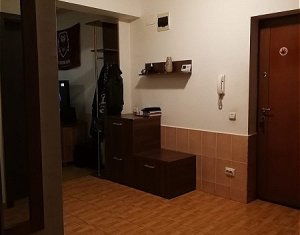 Lakás 3 szobák eladó on Cluj-napoca