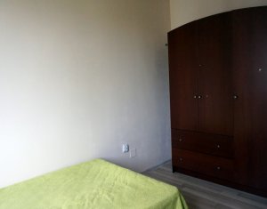 Lakás 3 szobák eladó on Floresti