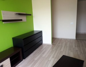 Lakás 3 szobák eladó on Floresti