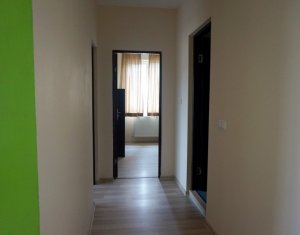 Lakás 3 szobák eladó on Floresti