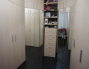 Ház 6 szobák eladó on Cluj-napoca