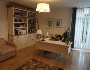 Ház 6 szobák eladó on Cluj-napoca