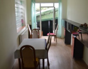 Lakás 4 szobák kiadó on Cluj-napoca, Zóna Centru