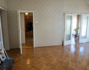 Lakás 6 szobák kiadó on Cluj-napoca, Zóna Centru