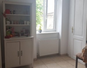 Lakás 3 szobák kiadó on Cluj-napoca, Zóna Centru