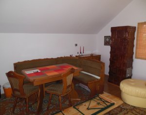 Nyaralók eladó on Sannicoara