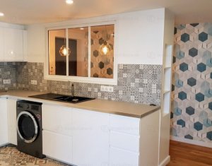 Lakás 4 szobák kiadó on Cluj-napoca, Zóna Centru