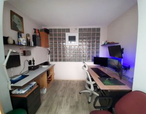 Lakás 2 szobák eladó on Floresti