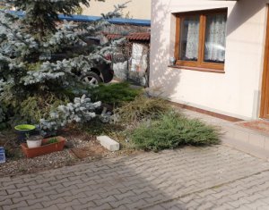 Ház 6 szobák eladó on Cluj-napoca, Zóna Manastur