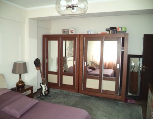 Lakás 3 szobák eladó on Cluj-napoca, Zóna Plopilor