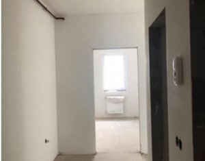 Lakás 3 szobák eladó on Floresti