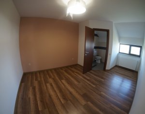 Lakás 4 szobák kiadó on Cluj-napoca, Zóna Manastur