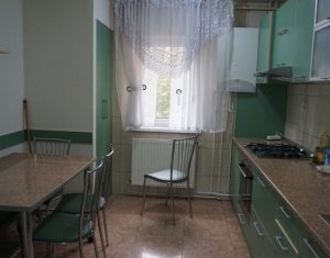 Lakás 4 szobák eladó on Cluj-napoca, Zóna Marasti