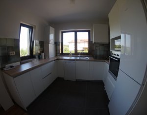 Lakás 4 szobák kiadó on Cluj-napoca, Zóna Manastur