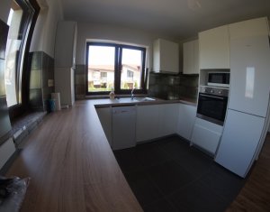 Lakás 4 szobák kiadó on Cluj-napoca, Zóna Manastur