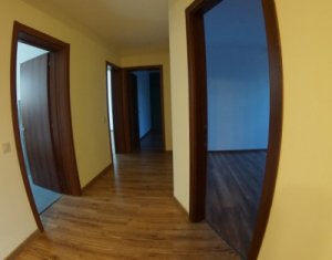 Lakás 5 szobák kiadó on Cluj-napoca, Zóna Manastur