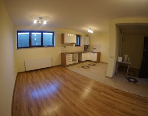 Lakás 5 szobák kiadó on Cluj-napoca, Zóna Manastur