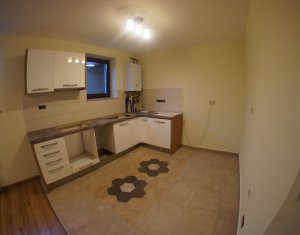 Lakás 5 szobák kiadó on Cluj-napoca, Zóna Manastur