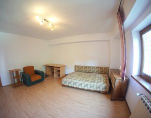 Lakás 3 szobák kiadó on Cluj-napoca, Zóna Marasti