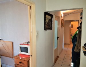 Lakás 4 szobák eladó on Cluj-napoca, Zóna Manastur