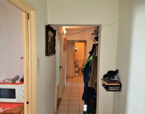 Lakás 4 szobák eladó on Cluj-napoca, Zóna Manastur