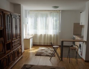 Garzon eladó on Cluj-napoca, Zóna Manastur