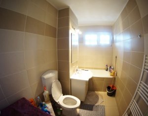 Lakás 4 szobák eladó on Cluj-napoca, Zóna Manastur