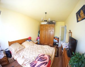 Lakás 4 szobák eladó on Cluj-napoca, Zóna Manastur