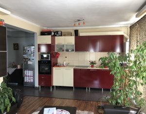 Lakás 2 szobák eladó on Floresti