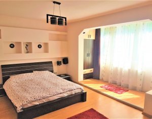 Lakás 4 szobák eladó on Cluj-napoca, Zóna Manastur