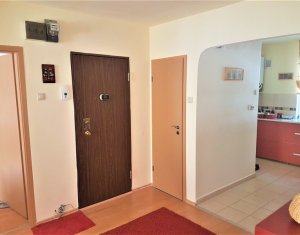 Lakás 4 szobák eladó on Cluj-napoca, Zóna Manastur