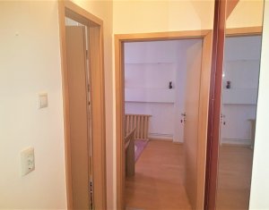 Lakás 4 szobák eladó on Cluj-napoca, Zóna Manastur