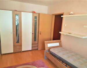 Lakás 4 szobák eladó on Cluj-napoca, Zóna Manastur