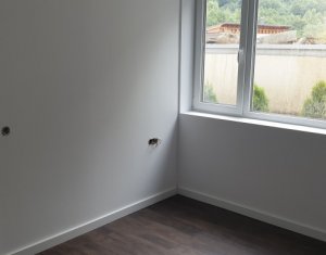 Ház 4 szobák eladó on Feleacu