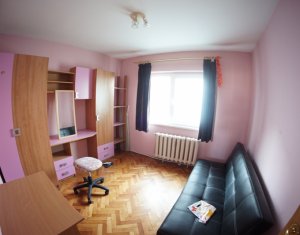 Lakás 3 szobák eladó on Cluj-napoca, Zóna Manastur