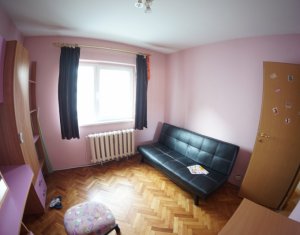 Lakás 3 szobák eladó on Cluj-napoca, Zóna Manastur