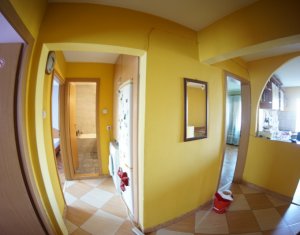 Lakás 3 szobák eladó on Cluj-napoca, Zóna Manastur