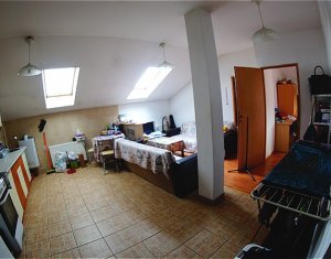 Lakás 4 szobák eladó on Cluj-napoca, Zóna Zorilor